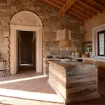 Tuscany Forever Premium Volterra