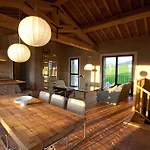 Tuscany Forever Premium Volterra