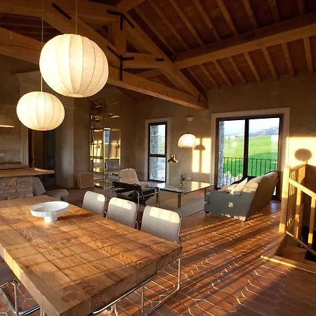 Tuscany Forever Premium Volterra
