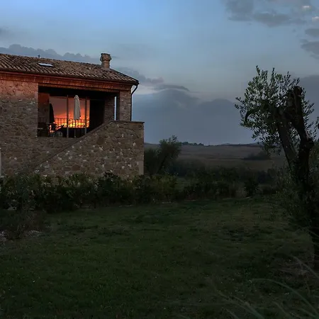 Tuscany Forever Premium בית נופש וולטרה