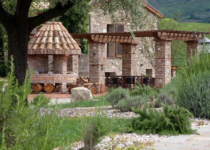 בית נופש Tuscany Forever Premium וולטרה